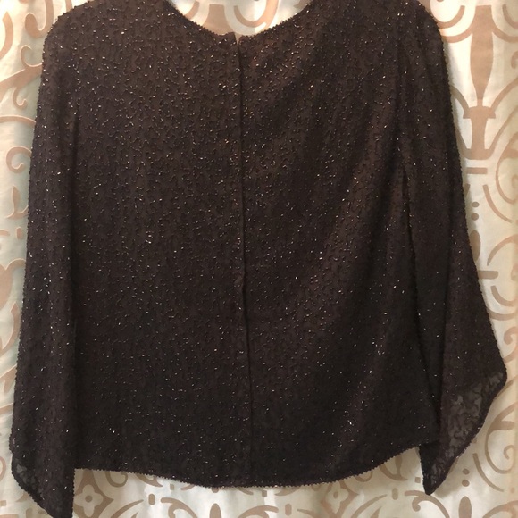 **Beaded top - Picture 2 of 4